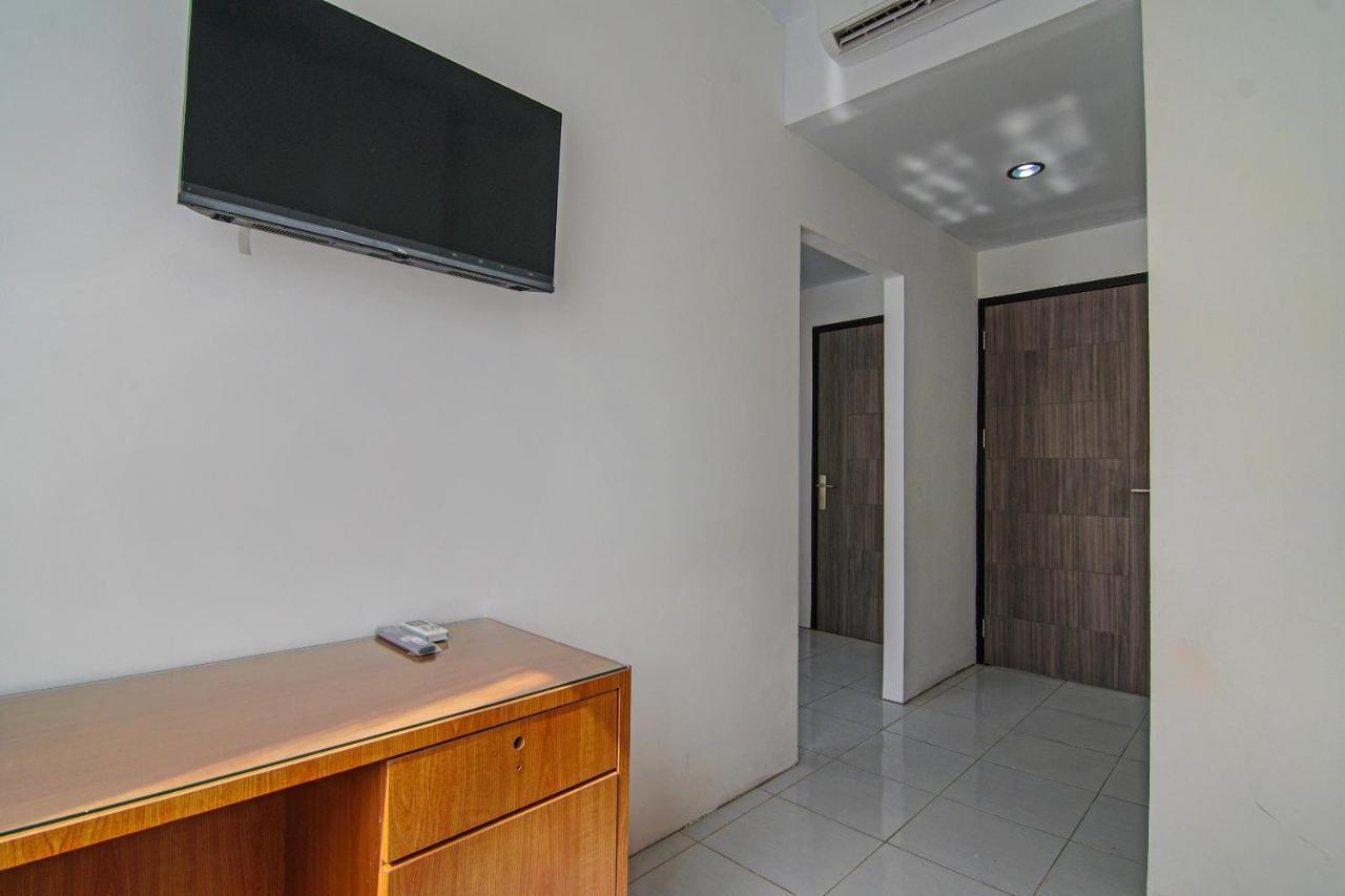 Oyo 92300 Koala House Otel Pekanbaru Dış mekan fotoğraf