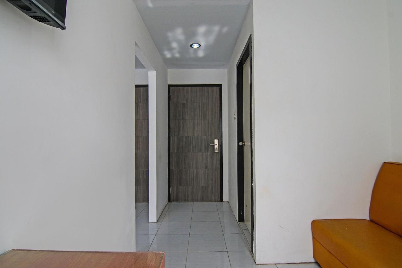 Oyo 92300 Koala House Otel Pekanbaru Dış mekan fotoğraf