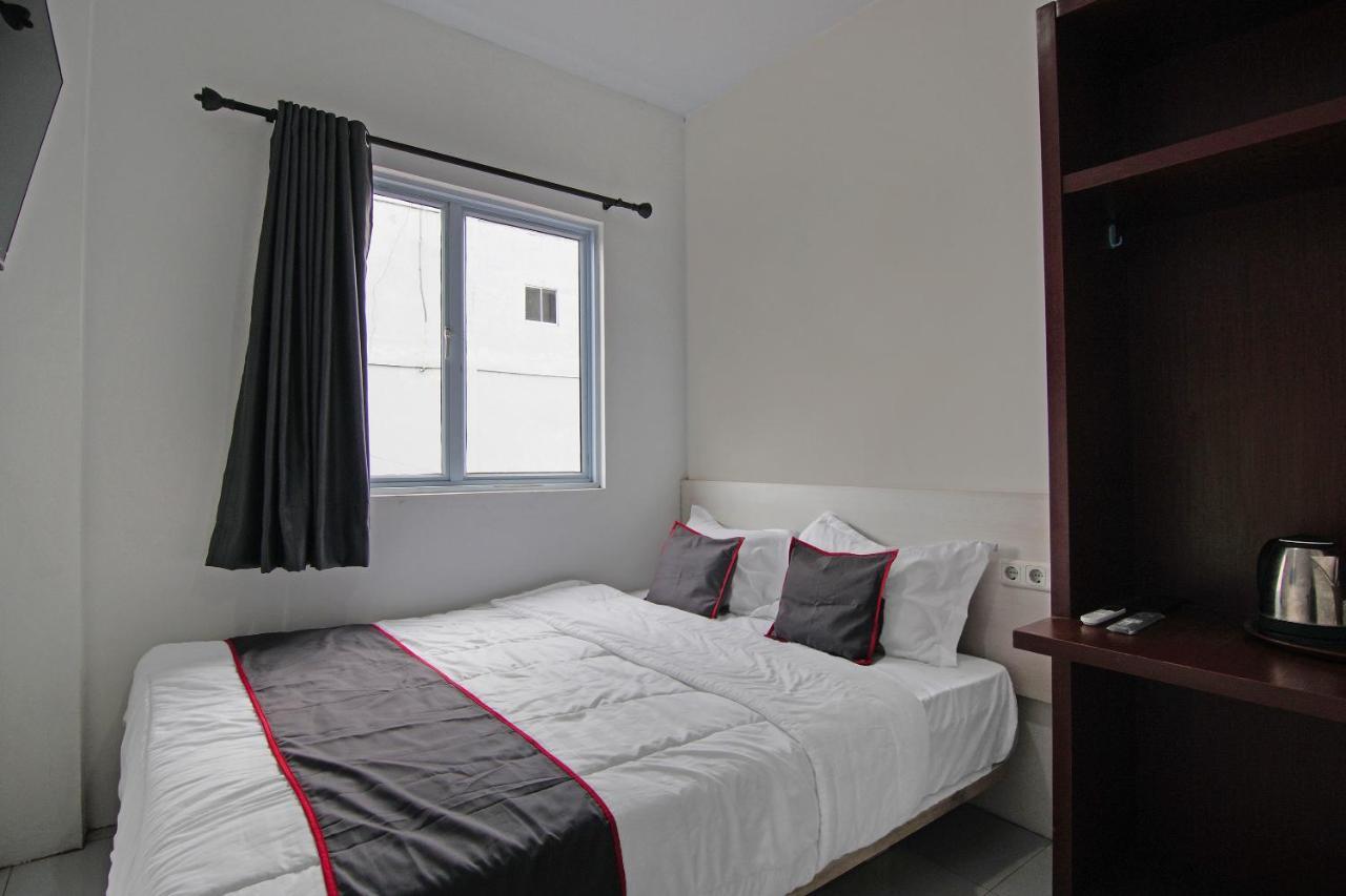 Oyo 92300 Koala House Otel Pekanbaru Dış mekan fotoğraf