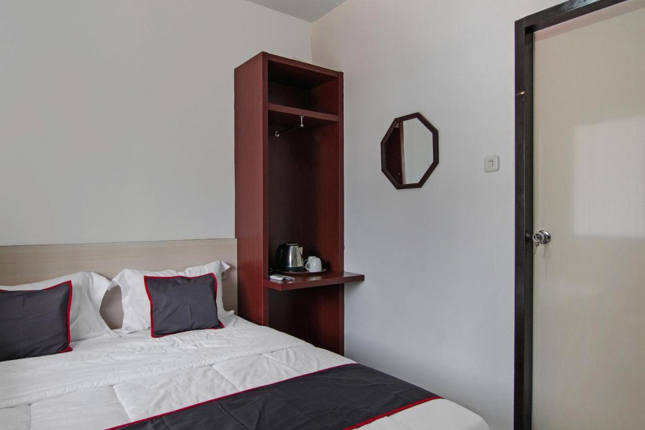 Oyo 92300 Koala House Otel Pekanbaru Dış mekan fotoğraf